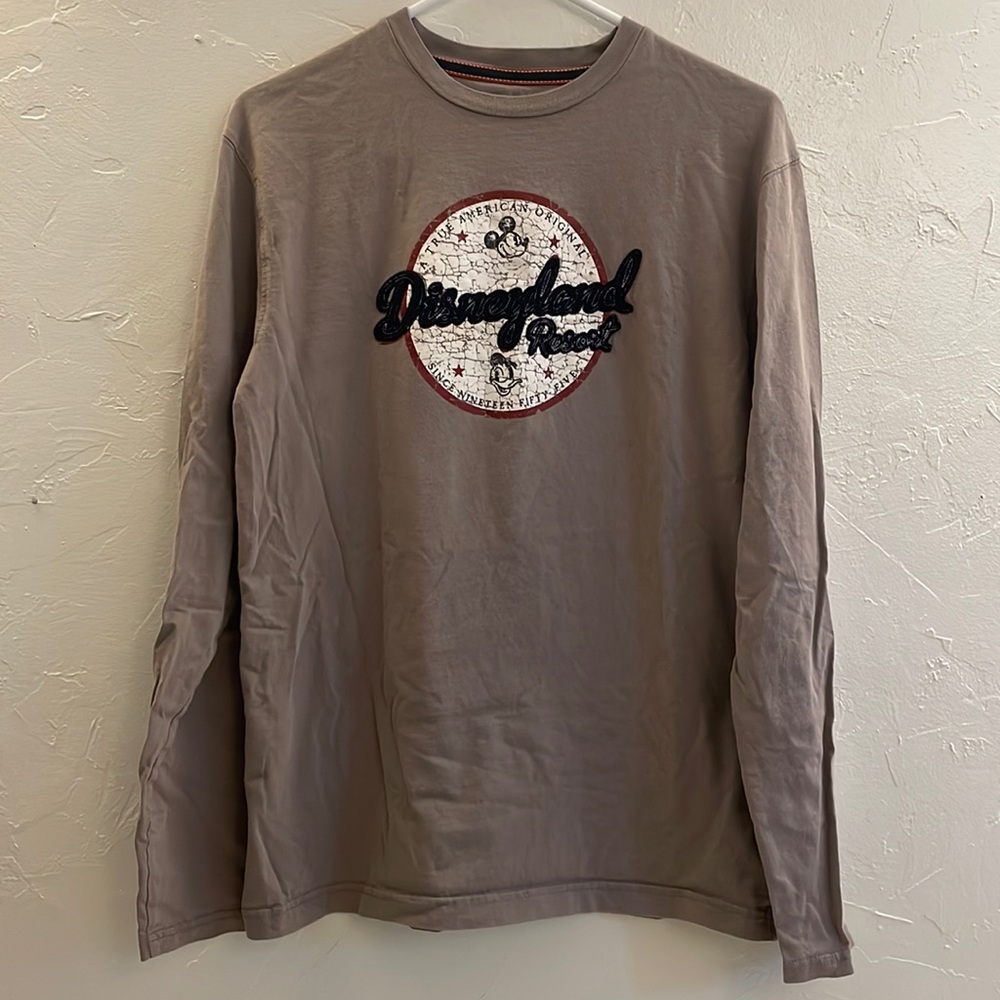 Disneyland Resort Gray Long Sleeve Shirt Mickey Mouse and Donald Duck Graphic